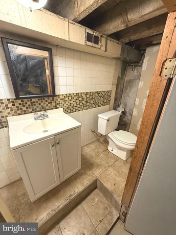 2636 S ALDER ST, Philadelphia, PA 19148