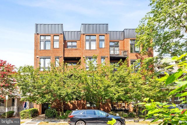 245 15TH ST SE #105, Washington, DC 20003