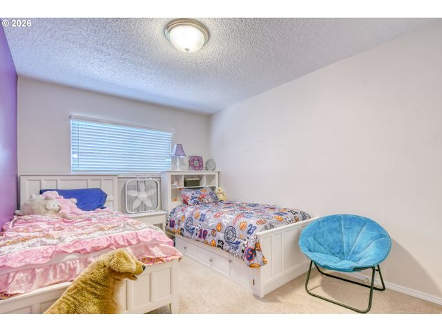 1900 Nw CARDEN Ave 2, Pendleton, OR 97801