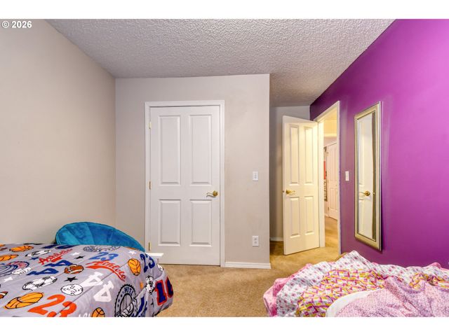 1900 Nw CARDEN Ave 2, Pendleton, OR 97801