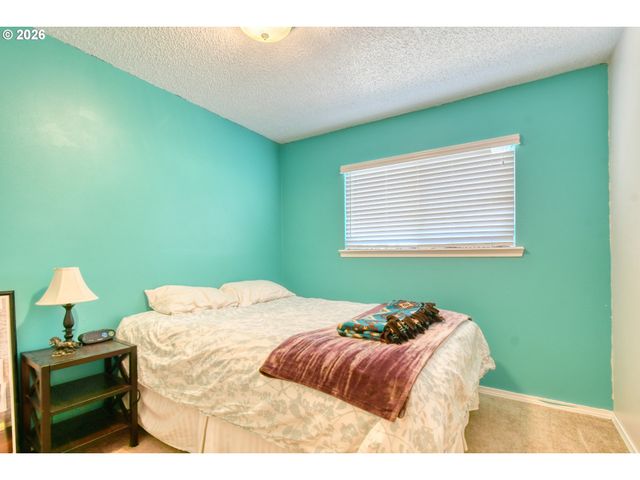 1900 Nw CARDEN Ave 2, Pendleton, OR 97801