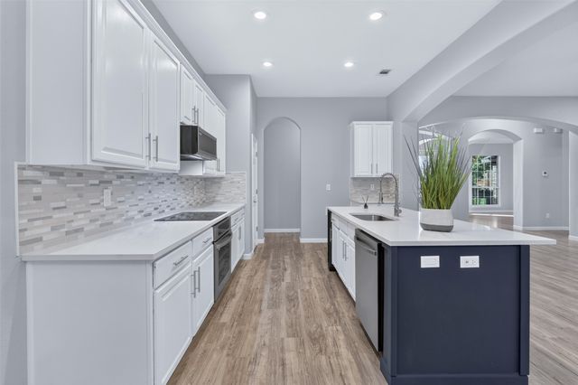 308 Hardeman Boulevard, Justin, TX 76247