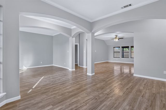 308 Hardeman Boulevard, Justin, TX 76247