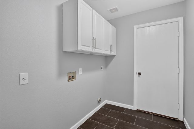 308 Hardeman Boulevard, Justin, TX 76247