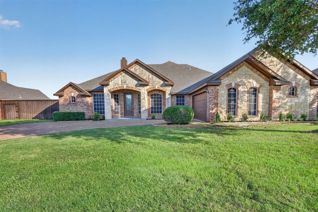 308 Hardeman Boulevard, Justin, TX 76247
