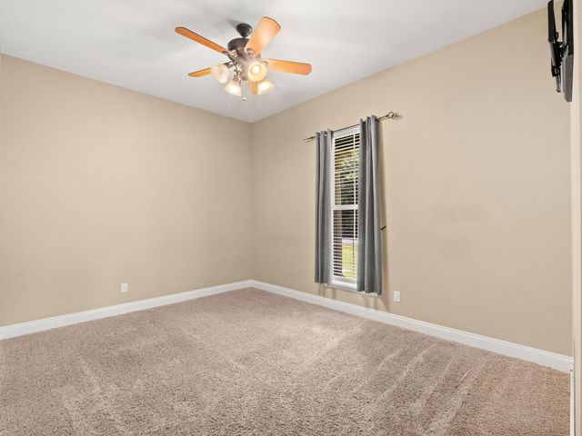 130 Carter Dr, Leesville, LA 71446