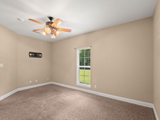 130 Carter Dr, Leesville, LA 71446