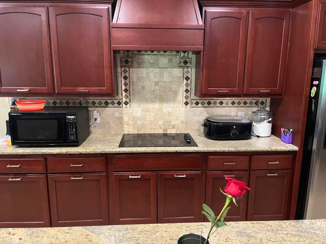 130 Carter Dr, Leesville, LA 71446