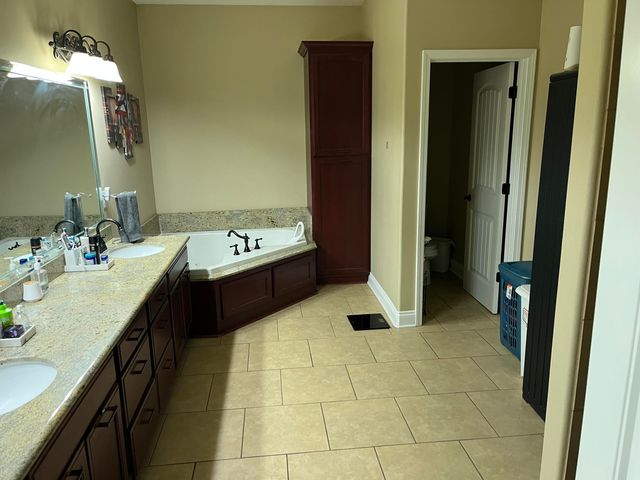 130 Carter Dr, Leesville, LA 71446