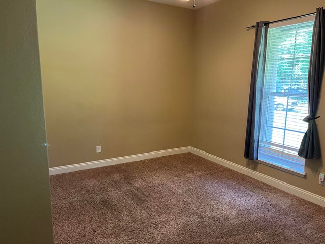 130 Carter Dr, Leesville, LA 71446