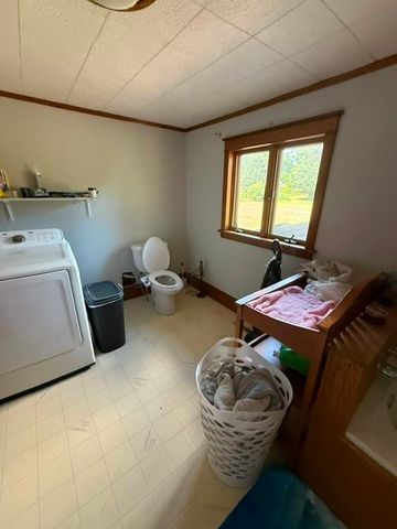 1201 Grand Street, Guthrie Center, IA 50115