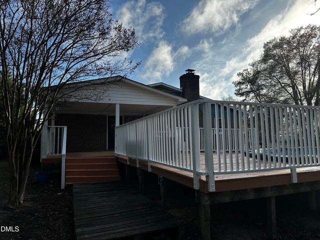 5980 Love Court, Hope Mills, NC 28348
