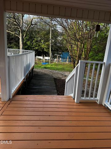 5980 Love Court, Hope Mills, NC 28348