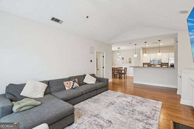 204 Spring Heights Lane SE, Smyrna, GA 30080