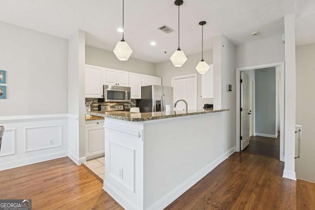 204 Spring Heights Lane SE, Smyrna, GA 30080