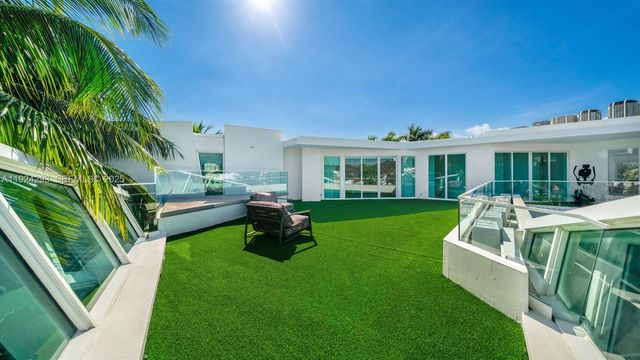 480 Ocean Boulevard, Golden Beach, FL 33160