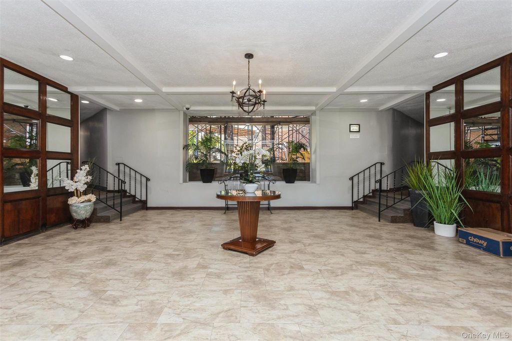 325 King Street 3I, Port Chester, NY 10573 — photo 2