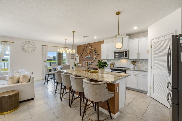1046 Dugan Circle SE, Palm Bay, FL 32909