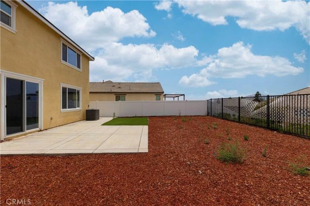 2957 Flagstaff, Jurupa Valley, CA 92509