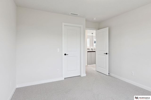 11218 N 162 Street, Bennington, NE 68007