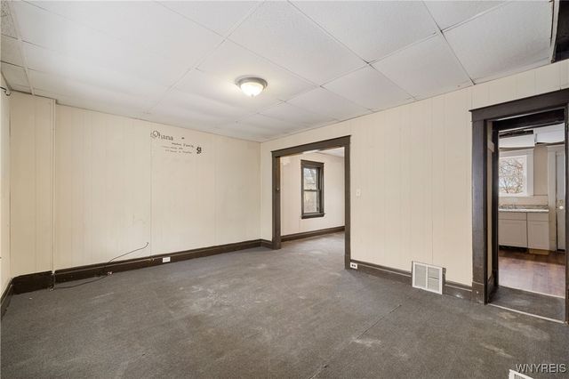 1868 Weston Avenue, Niagara Falls, NY 14305