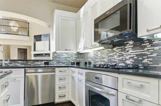 4226 Spyglass Hill Lane, Irving, TX 75038