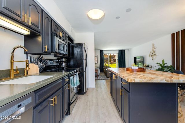6815 E 2ND Street 3, Scottsdale, AZ 85251