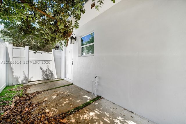 1041 NE 9th ave A1, Fort Lauderdale, FL 33304
