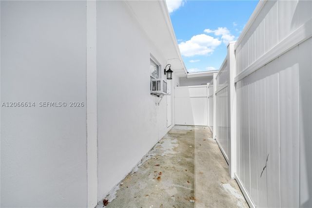 1041 NE 9th ave A1, Fort Lauderdale, FL 33304