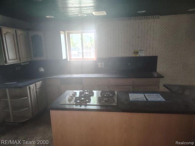 16803 Normandy Street, Detroit, MI 48221