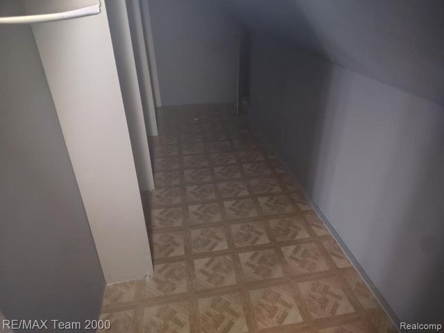 16803 Normandy Street, Detroit, MI 48221