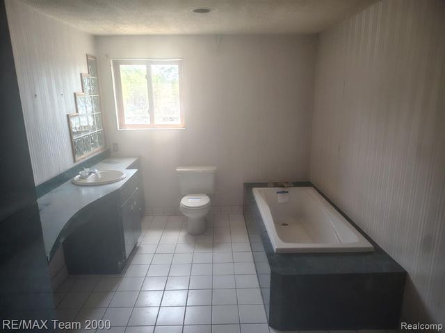 16803 Normandy Street, Detroit, MI 48221