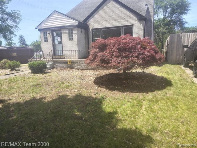 16803 Normandy Street, Detroit, MI 48221