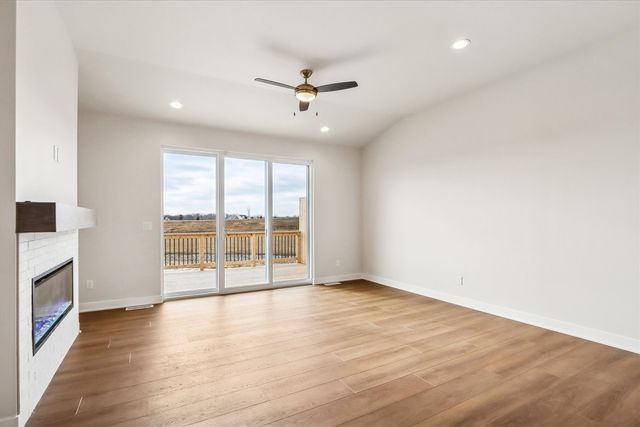 1013 Highland Trail, Solon, IA 52333