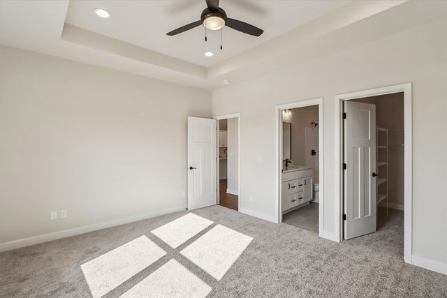 1013 Highland Trail, Solon, IA 52333