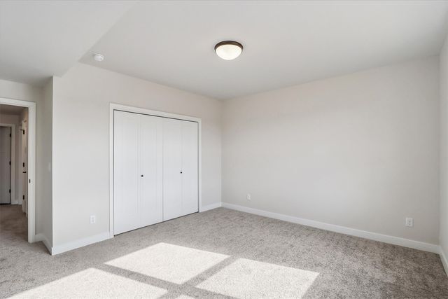 1013 Highland Trail, Solon, IA 52333