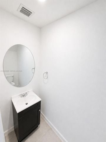 2840 SE 26th Ter, Homestead, FL 33035