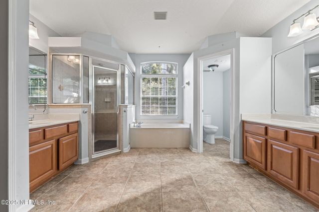 1650 MARSH WINDS Court, Fleming Island, FL 32003