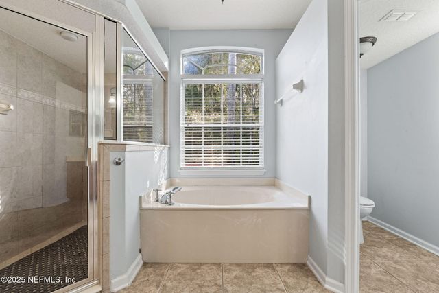 1650 MARSH WINDS Court, Fleming Island, FL 32003
