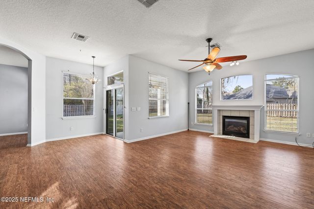 1650 MARSH WINDS Court, Fleming Island, FL 32003