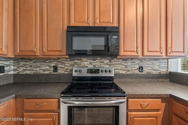 1650 MARSH WINDS Court, Fleming Island, FL 32003