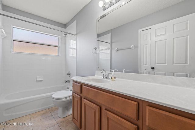 1650 MARSH WINDS Court, Fleming Island, FL 32003