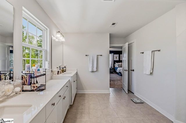 244 Chinook Drive, Greenville, SC 29607