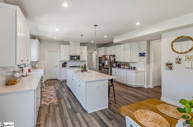 244 Chinook Drive, Greenville, SC 29607