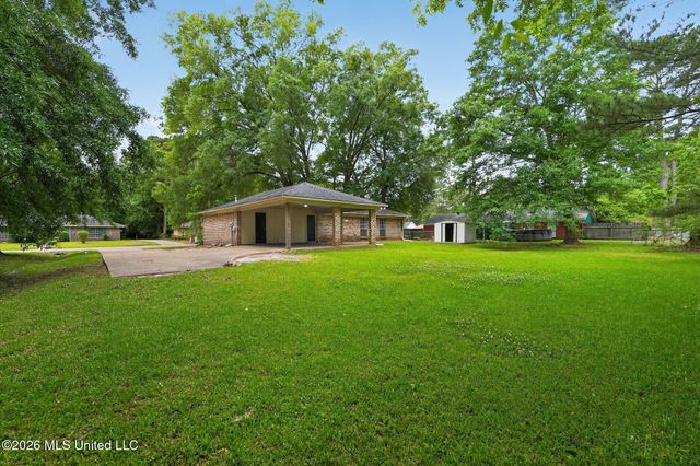 336 Foxboro Drive, Jackson, MS 39211