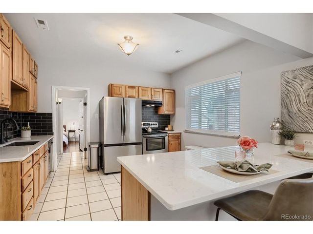 1416 Stuart St, Denver, CO 80204
