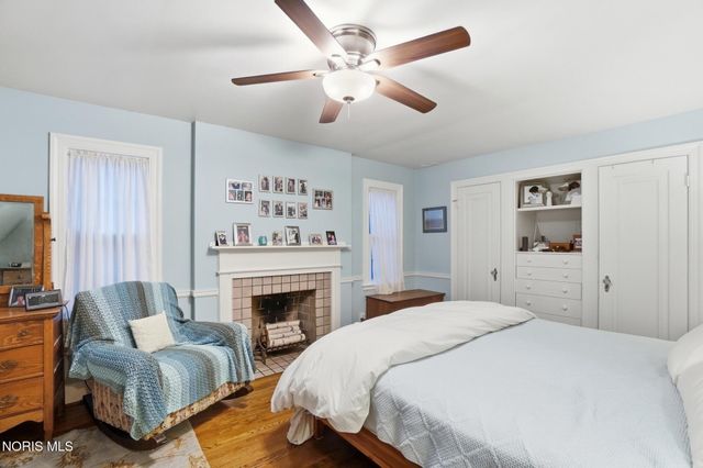 3324 Darlington Road, Ottawa Hills, OH 43606