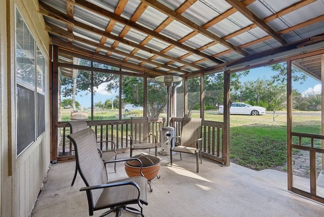 780 Mountain Dr, Kerrville, TX 78028