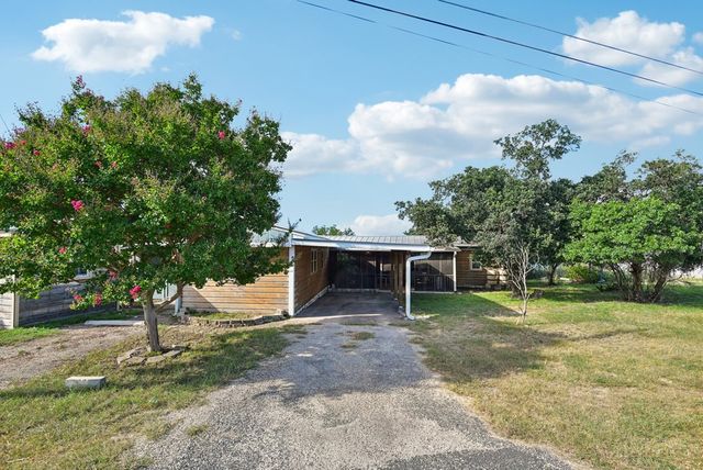 780 Mountain Dr, Kerrville, TX 78028