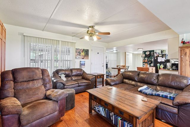 780 Mountain Dr, Kerrville, TX 78028